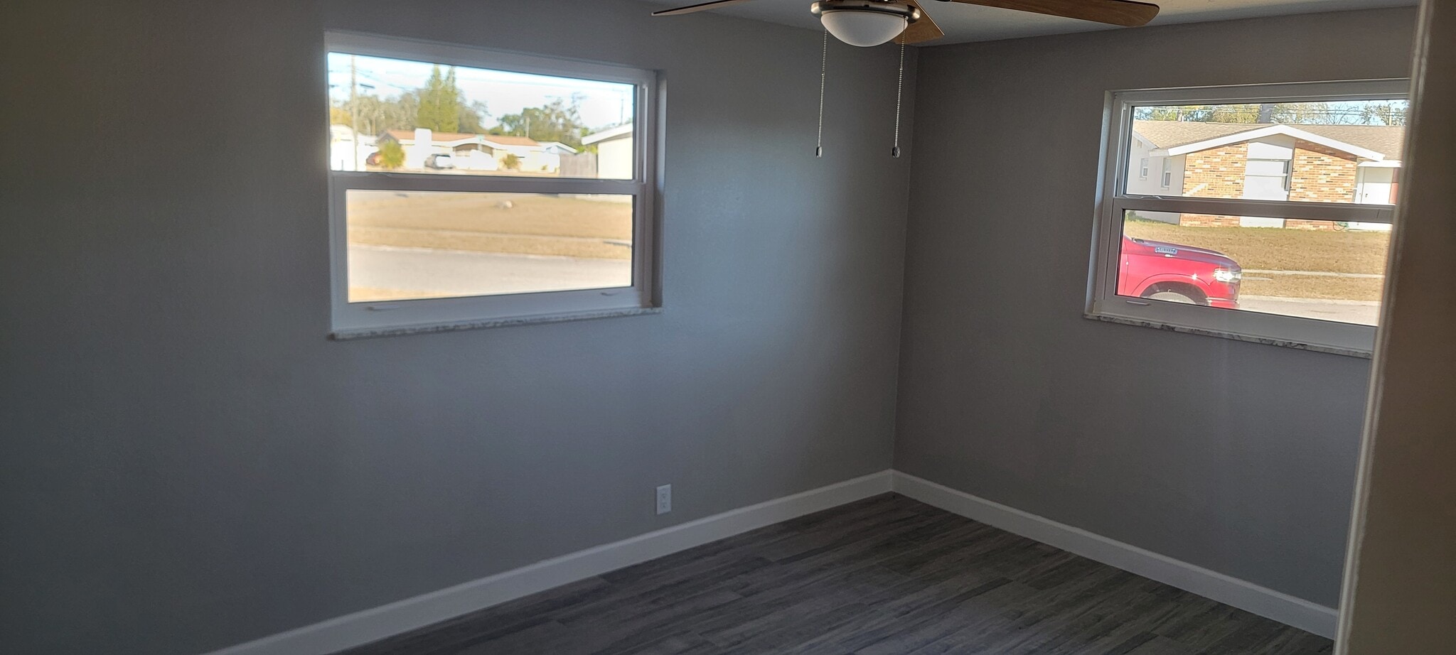 Building Photo - 5214 Forest Hills Dr