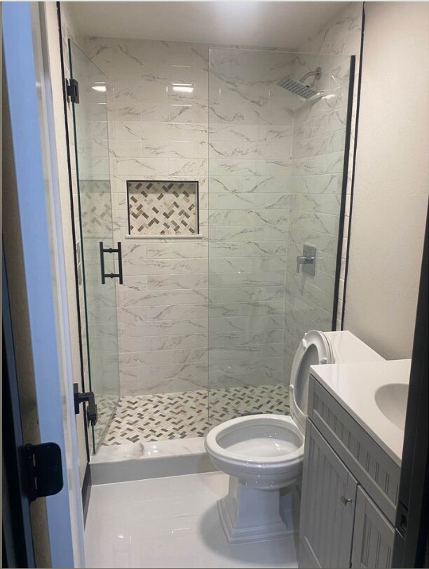 Building Photo - 1122 N Powers Dr