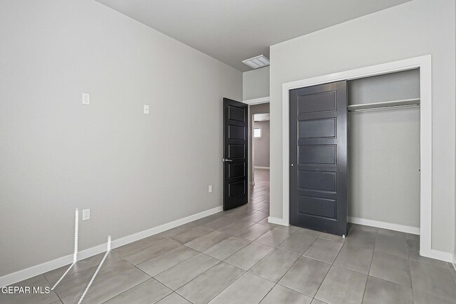 Building Photo - 788 Plains Blackfoot Dr