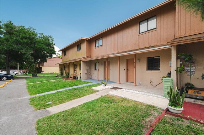 Building Photo - 4008 Pine Limb Ct