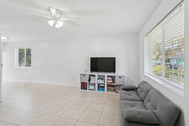 Building Photo - 6888 NW 30th St