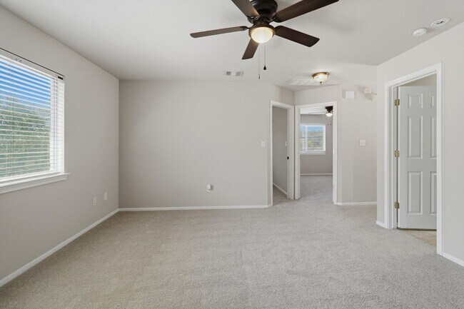 Building Photo - Move-In Ready Gem on Goldcrest Run Near Shopping & Dining