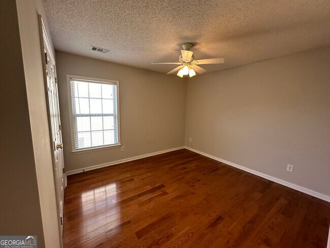 Building Photo - 500 Stambridge Ct