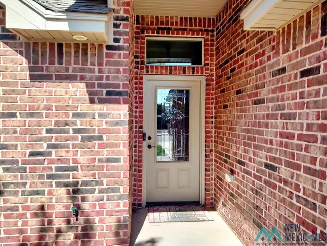 Building Photo - 1712 Simmons St