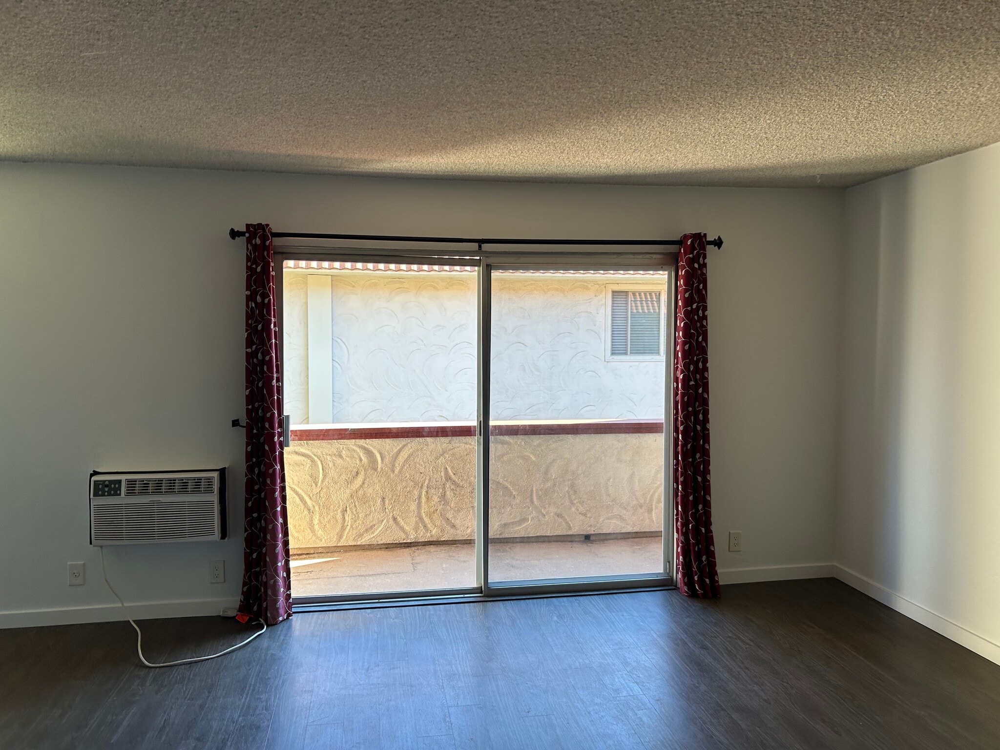 Living Room - 8609 Lake Murray Blvd