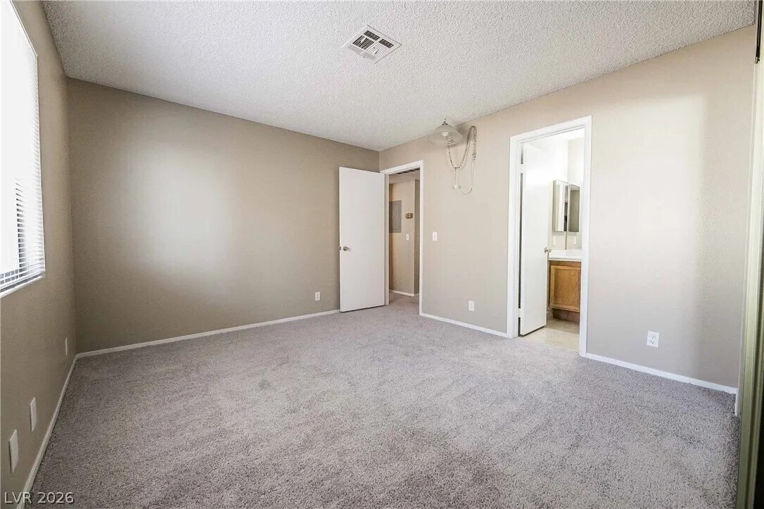 Building Photo - 1505 Cedar Rock Ln
