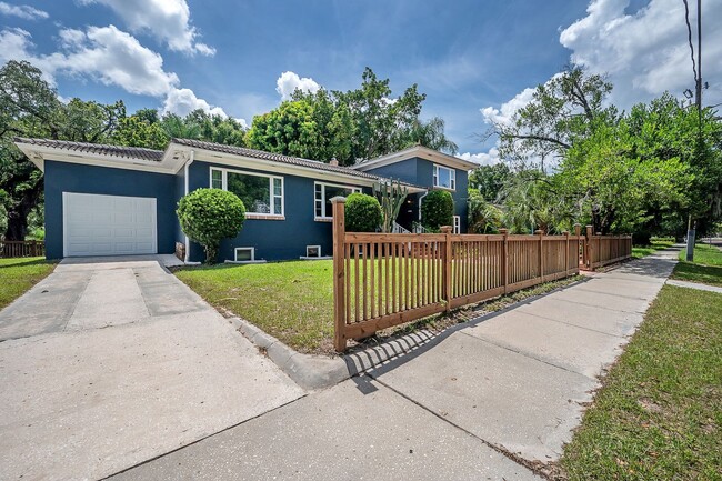 Building Photo - Tampa Bay Beautiful Historic Home