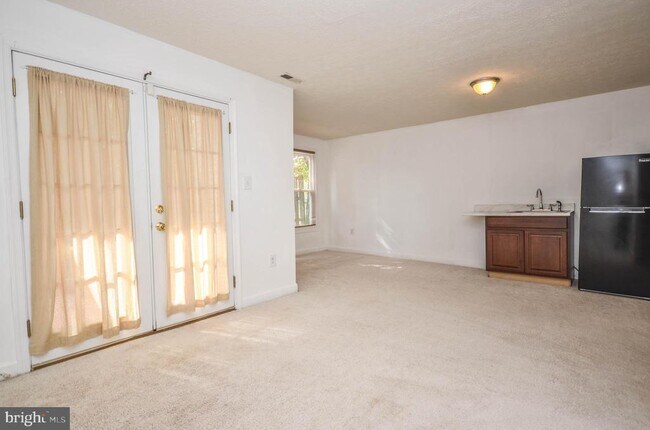 Building Photo - 62 Drumcastle Ct