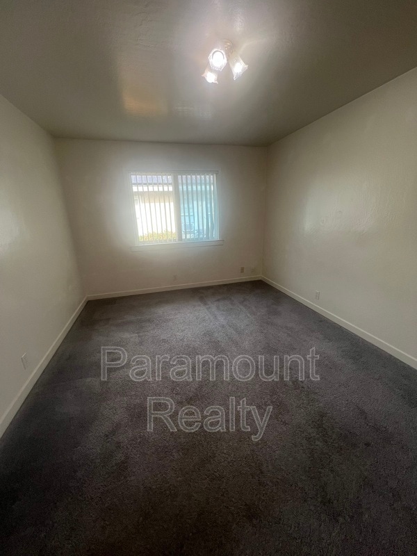 Building Photo - 188 N 14th St