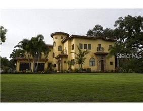 Building Photo - 1953 Freedom Dr