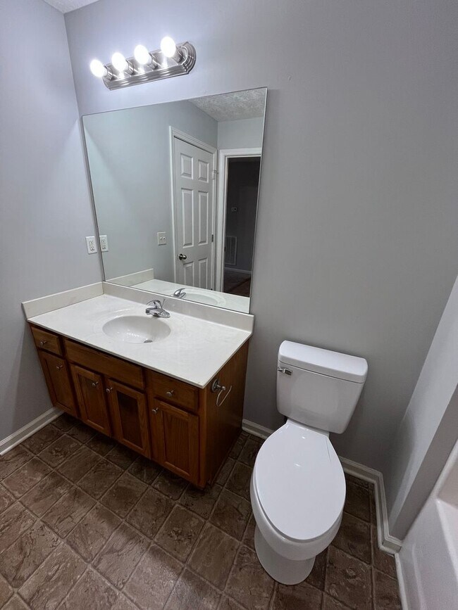 Building Photo - Upper Stone Apartments