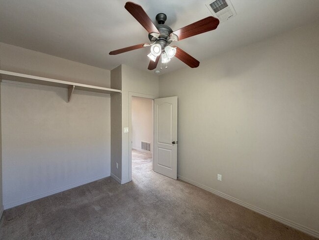 Building Photo - 4 Bedroom Home Plus Office Available Near Eubank Blvd NE & Paseo Del Norte!