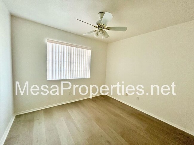 Building Photo - 12323 Honeybear Ln