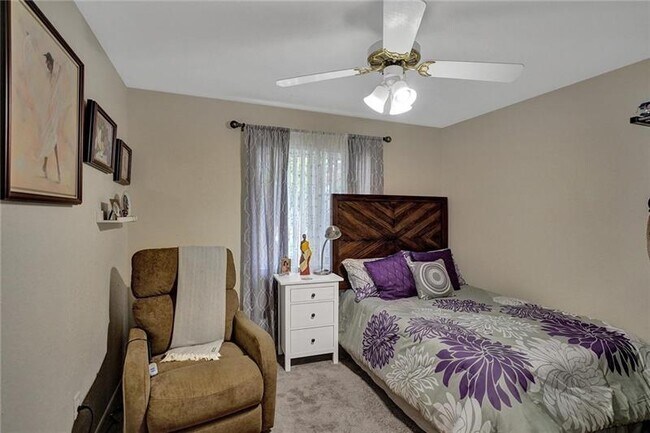 Building Photo - 9231 NW 17th St