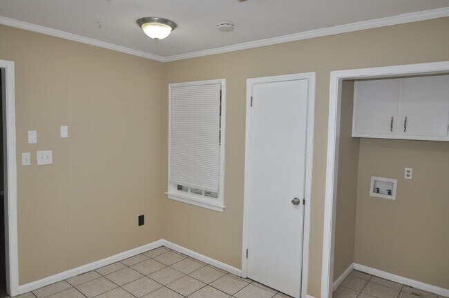 Building Photo - COMING SOON!!!