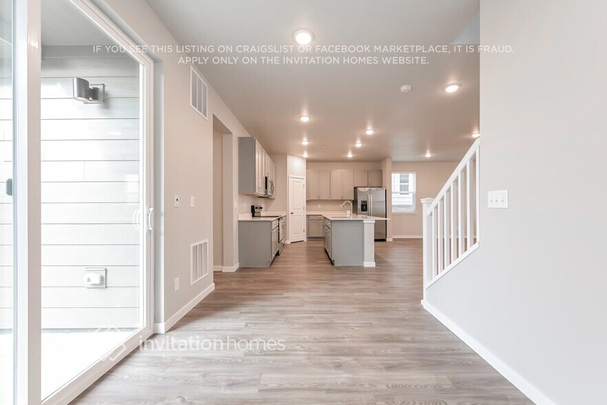 Building Photo - 4721 N Valdai Ct