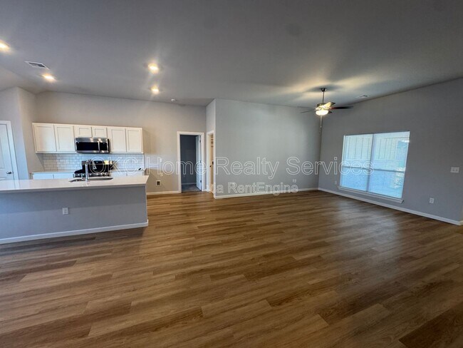 Building Photo - 928 Dusky Valley Ln