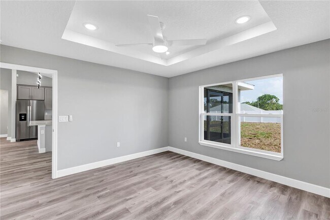 Building Photo - 9679 SE 157th Ln