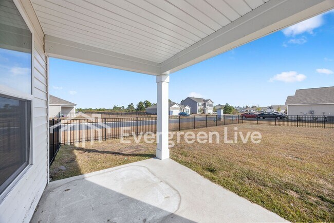 Building Photo - Coming Soon!