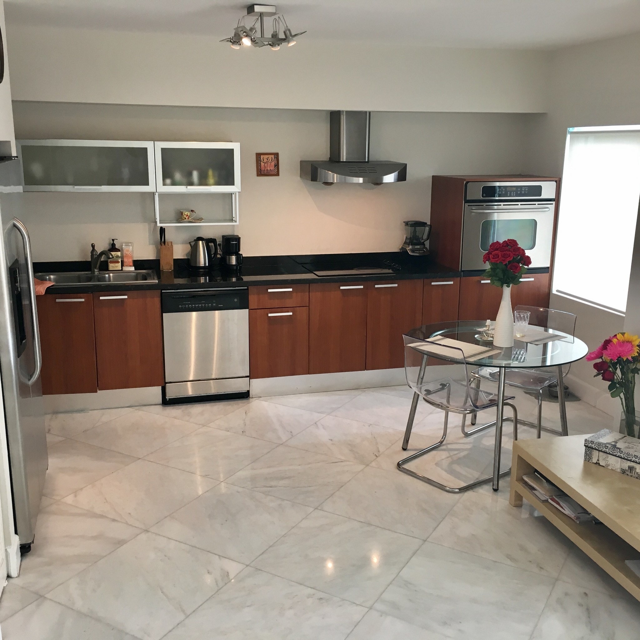 Building Photo - 1650 Brickell Ave