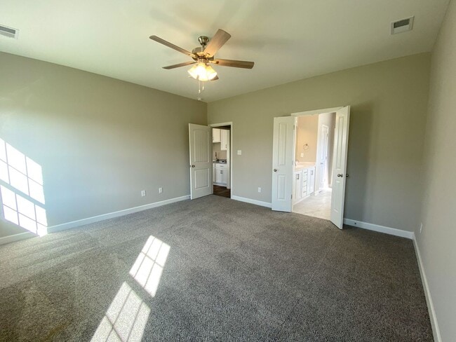 Building Photo - 4 bed, 2.5 bath in Walls Ms....New subdivi...