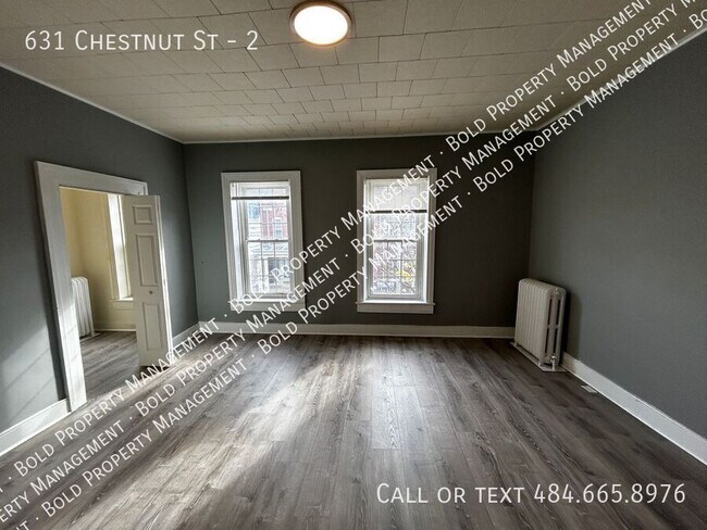 Building Photo - 631 Chestnut St