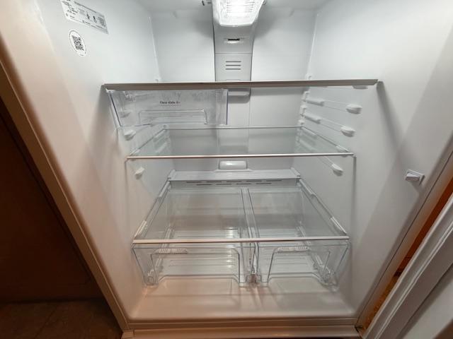 Building Photo - 145 Center St