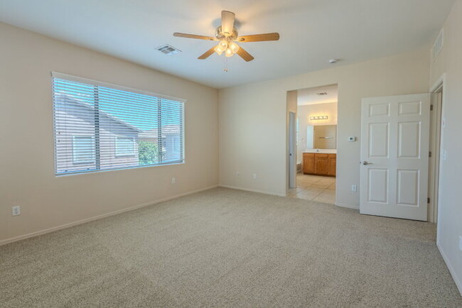 Building Photo - Beautiful Rancho Sahuarita Community