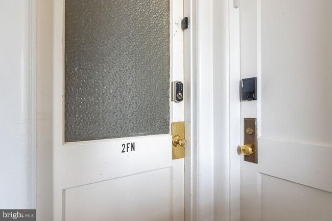 Building Photo - 315 Frederick St