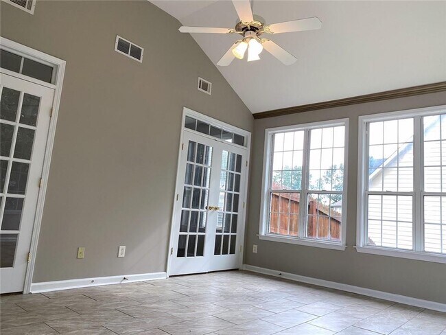 Building Photo - 2684 Rocky Knoll Ct