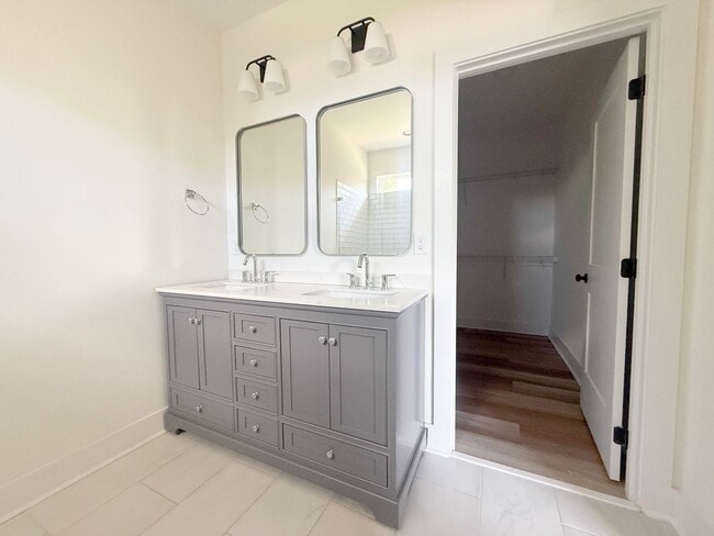 Building Photo - Luxury 3-Bedroom Home with Office, 2-Car Garage & Maintenance-Free Living