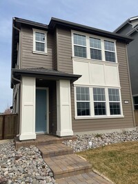 Building Photo - Gorgeous brand new construction house in C...