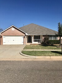 Building Photo - 4 bedroom with Storm Shelter in Yukon Gate...