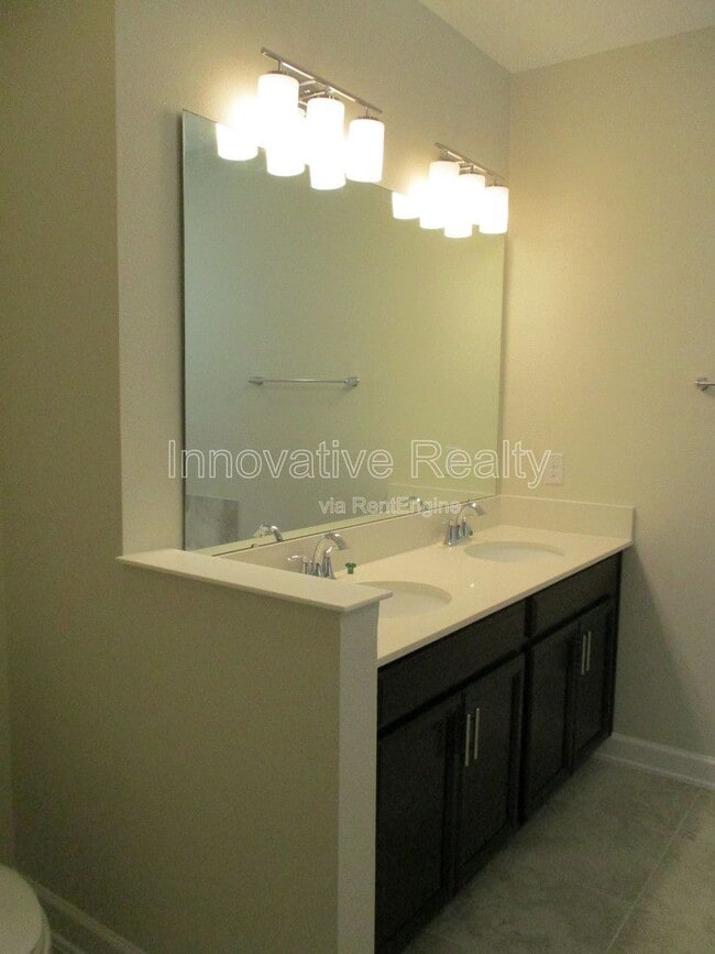 Building Photo - 12091 Scrub Palm Ln