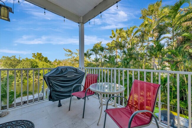 Building Photo - 28 Michiana Dr