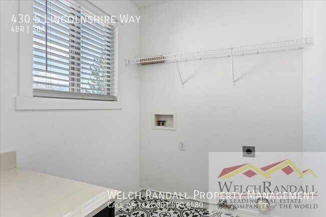 Building Photo - 430 S Lincolnshire Way