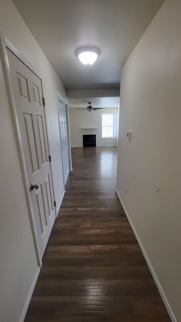 Building Photo - 1383 SW 27th St