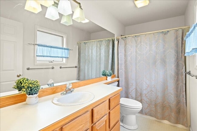 Building Photo - 151 Whitetail Dr