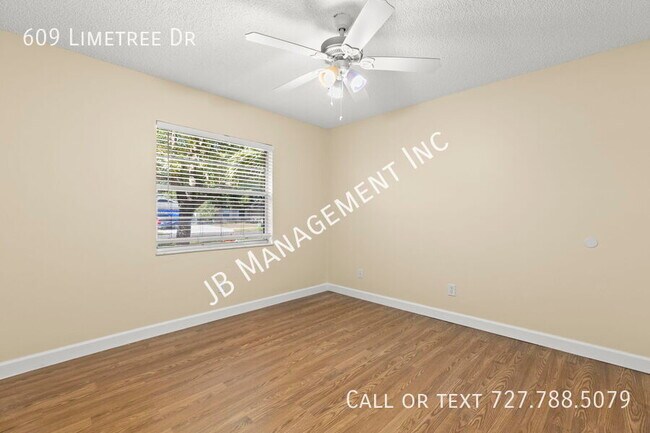 Building Photo - 609 Limetree Dr