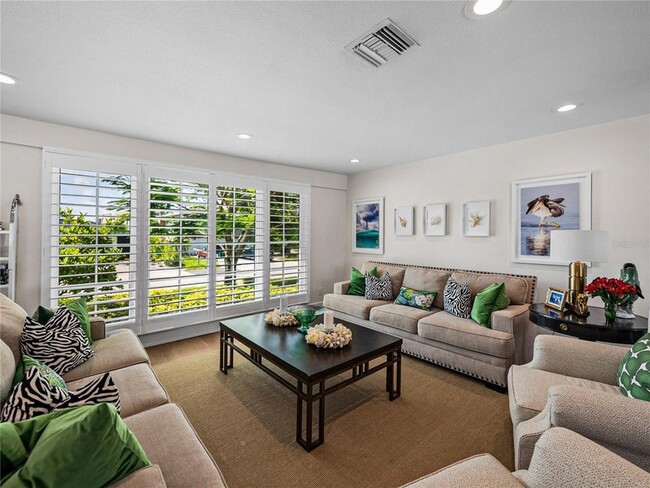 Building Photo - 829 59th Ave