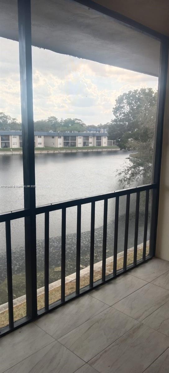 Building Photo - 7910 N Colony Cir