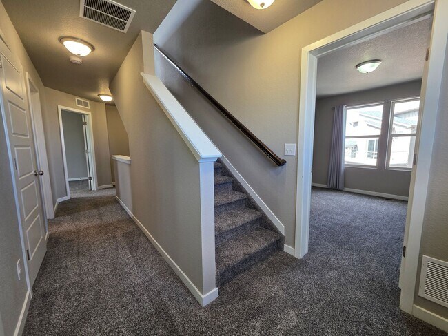 Building Photo - 9216 Timberlake Loop