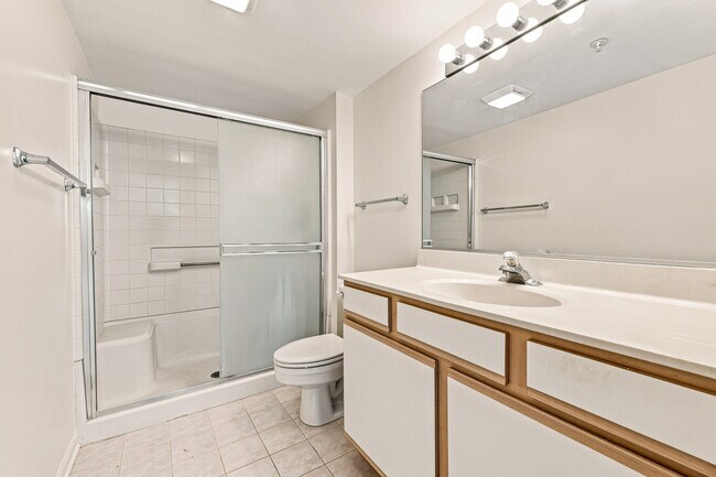 Building Photo - 700 Mill Cir