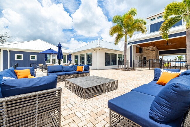 Building Photo - 13011 Pennybrook Dr