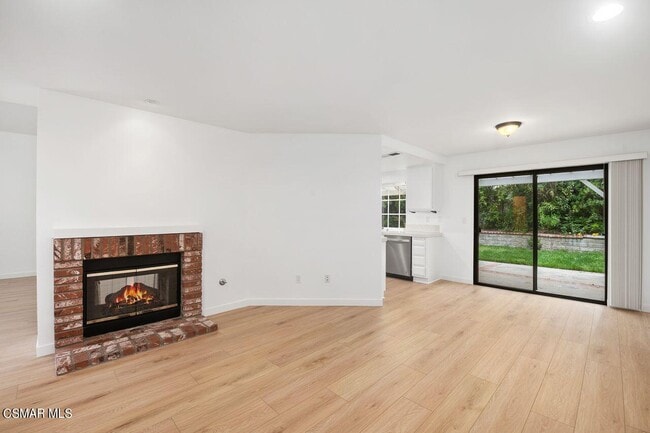 Building Photo - 4139 Lost Springs Dr