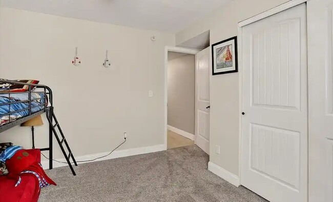 Building Photo - 535 Brandywine Dr