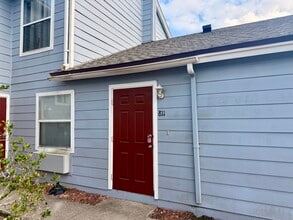 Building Photo - ICW-811 Orchid Dr