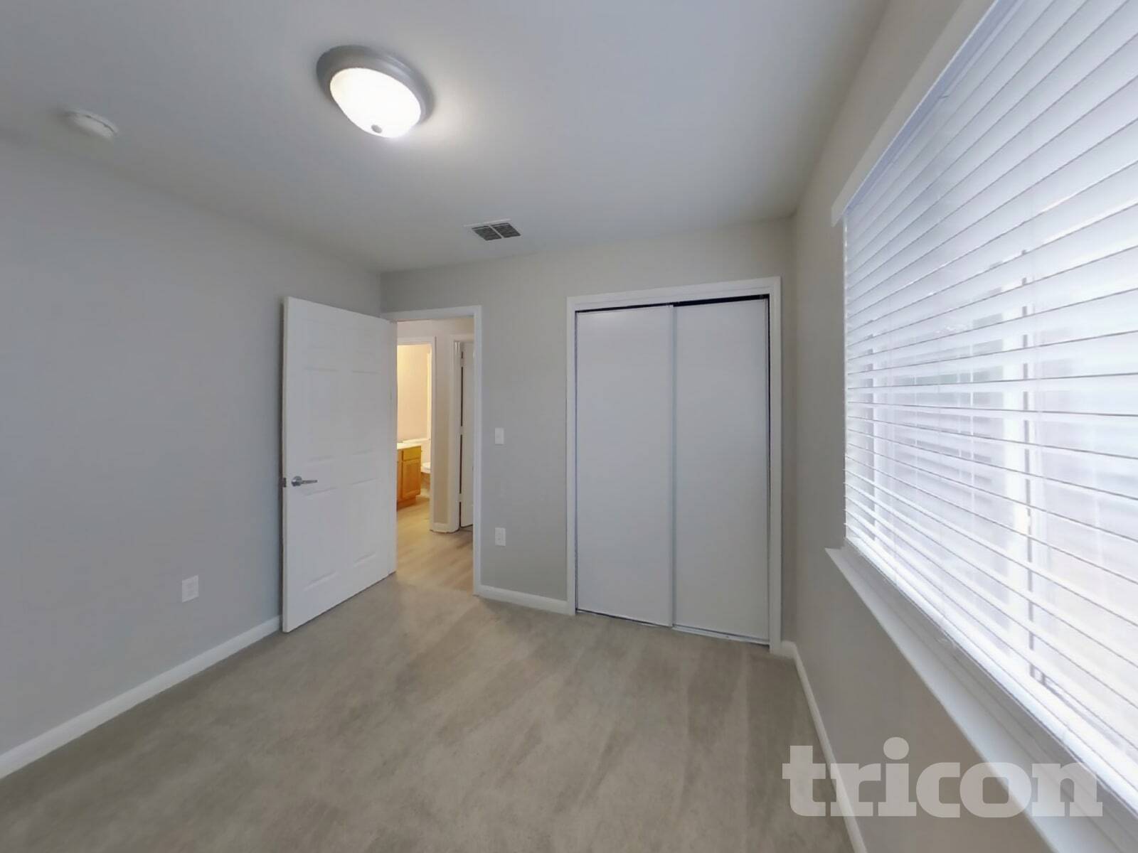 Building Photo - 6614 Cougar Village