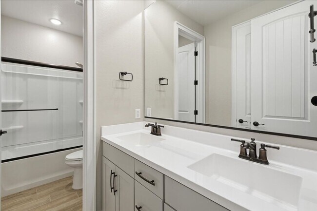 Building Photo - 2225 N 140th Dr