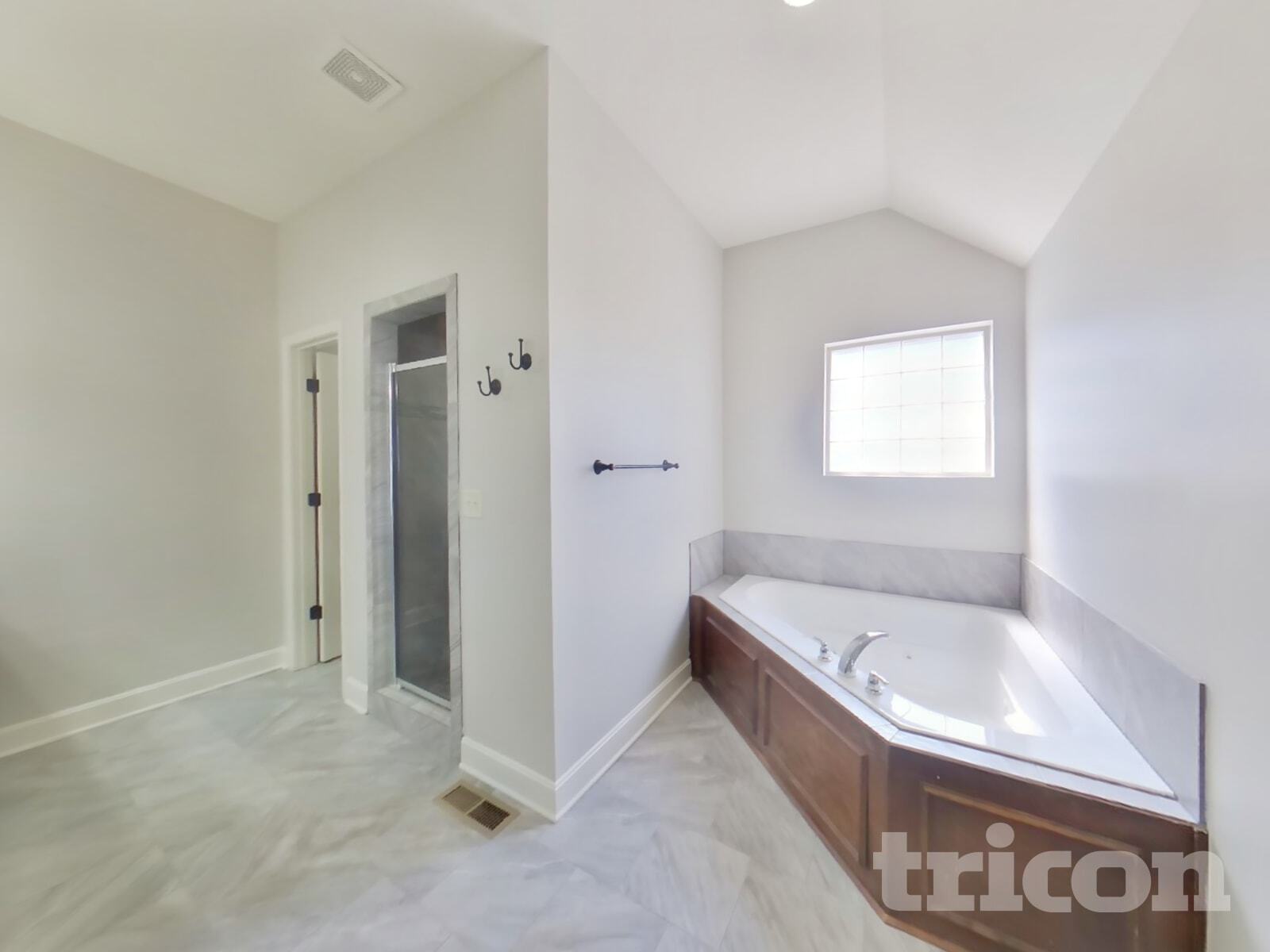 Building Photo - 18404 Rock Ridge N